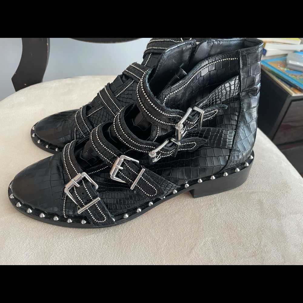 Schutz Moro Ankle Booties